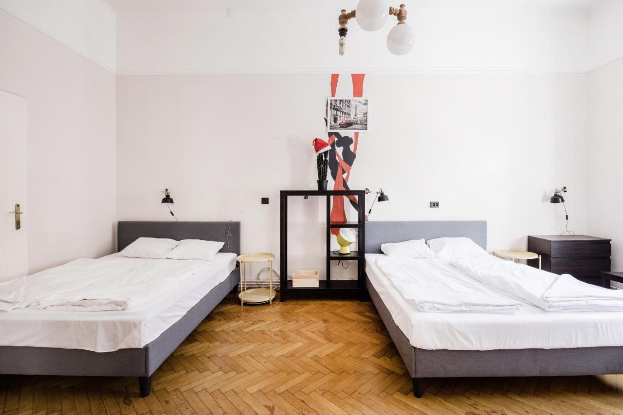 Downtown Circus Apartment Budapeste Exterior foto
